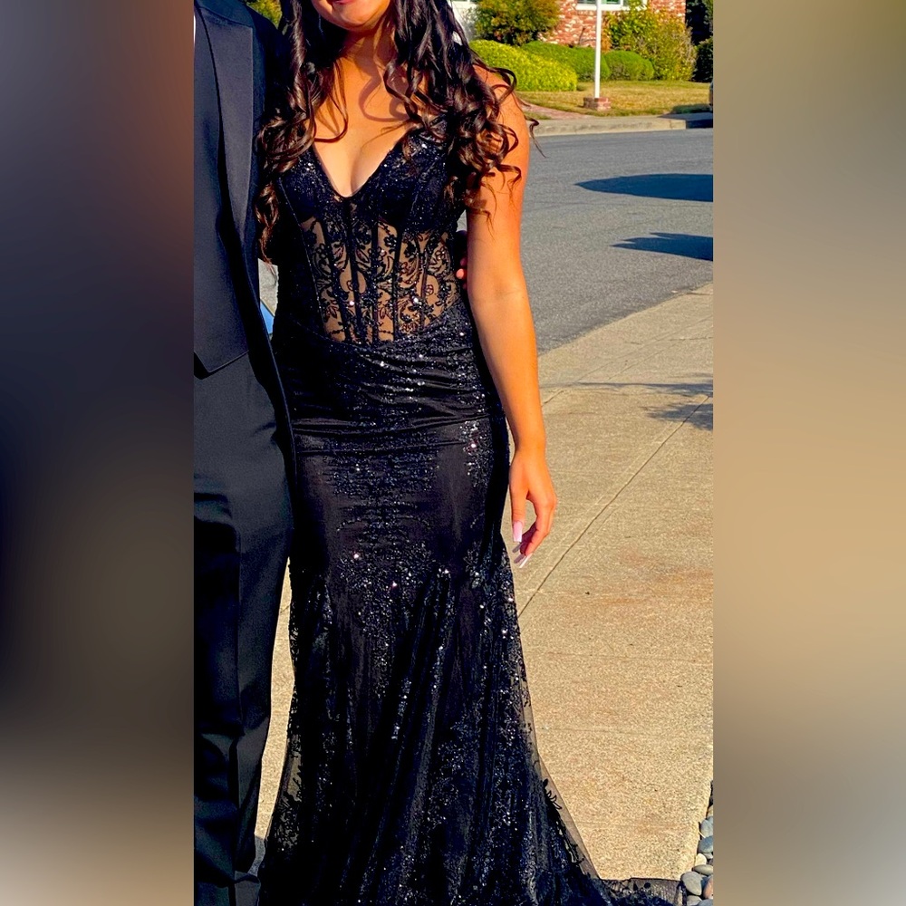 Blossoms Formal Dress size 2. Prom. Worn once. Excellent condition. Was $550.